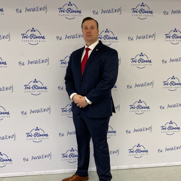 Meet your Posher, Steve - Picture 1 of 3